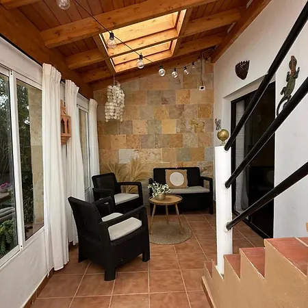 Home2book Charming Casa Julianna *